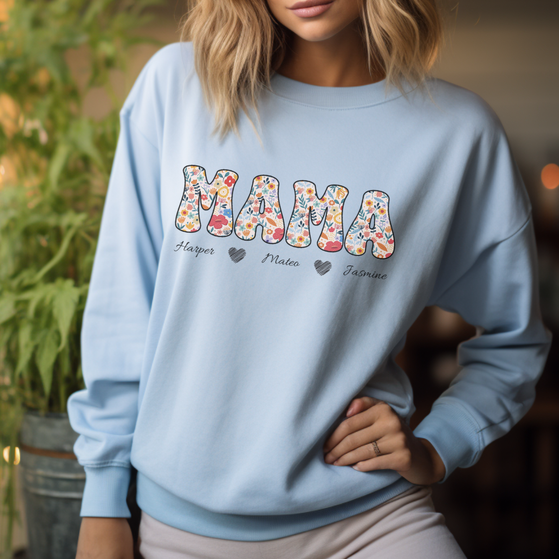 Mama Crewneck Sweatshirt | Personalized Names Sweatshirt | Custom Gift for Moms | Cute & Cozy Family Wear