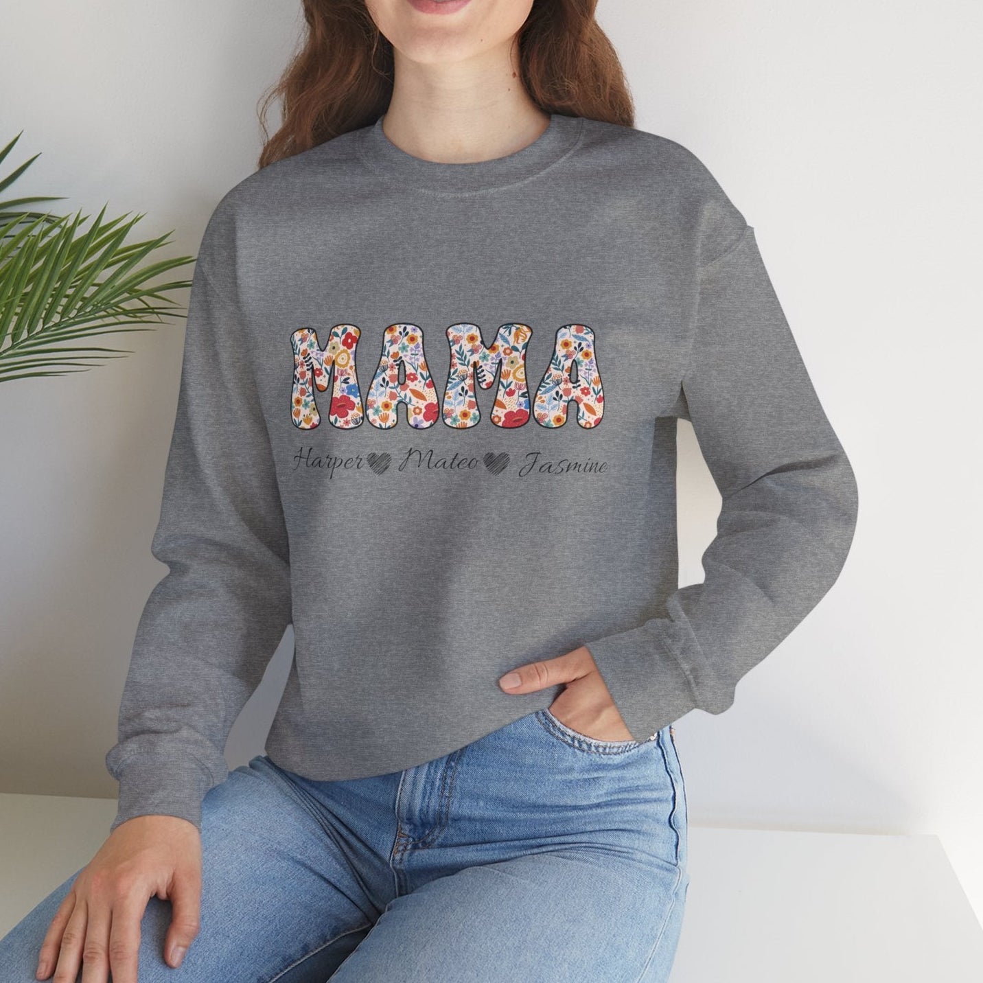 Mama Crewneck Sweatshirt | Personalized Names Sweatshirt | Custom Gift for Moms | Cute & Cozy Family Wear